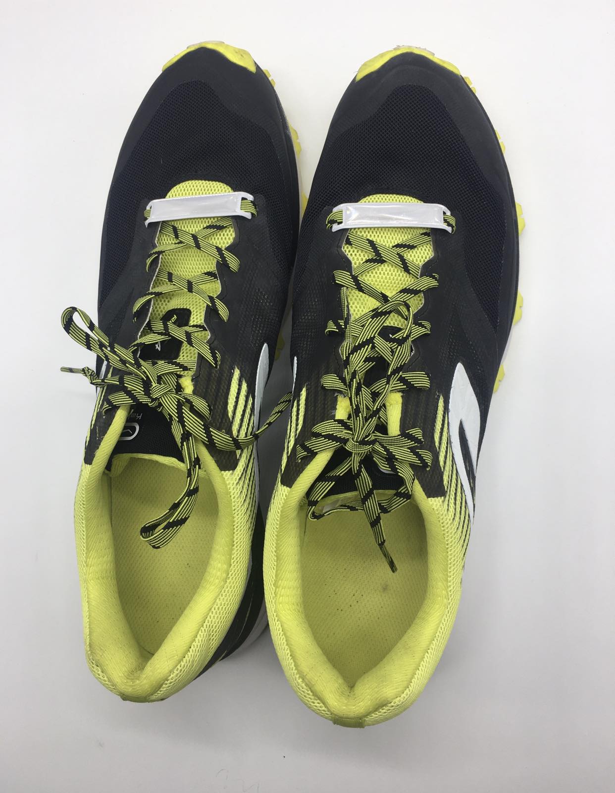 Shoelace reflectors