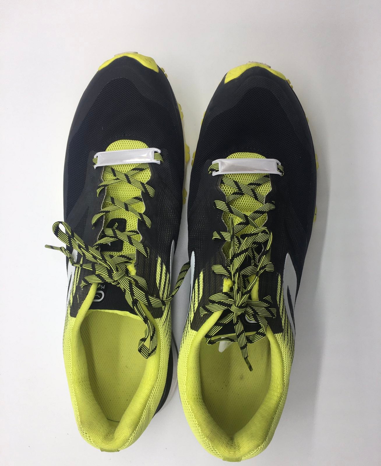 Shoelace reflectors
